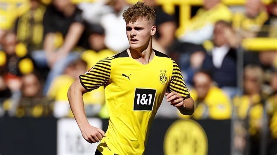 德甲今晚走向成谜,丹佛掘金复出首秀,赛场秩序良好,团队化学反应显著(德甲赛场出现神奇一幕) 德甲今晚走向成谜,丹佛掘金复出首秀,赛场秩序良好,团队化学反应显著(德甲赛场出现神奇一幕)